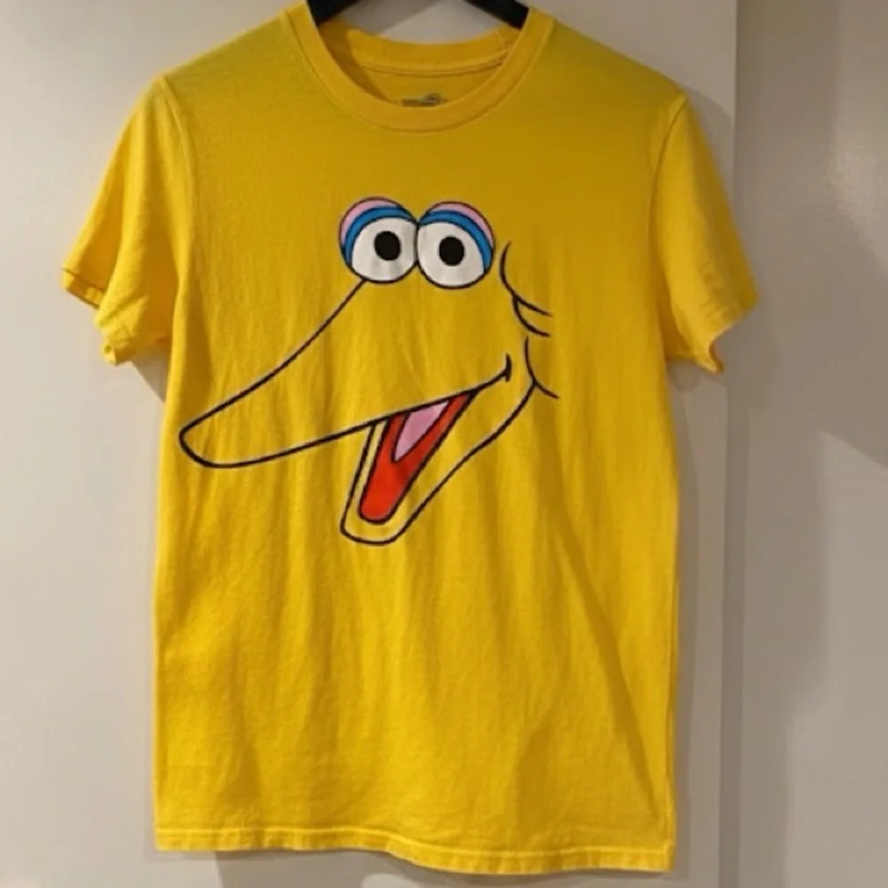 Sesame Street Big Bird Women’s T Shirt Size Small - Picture 1 of 5